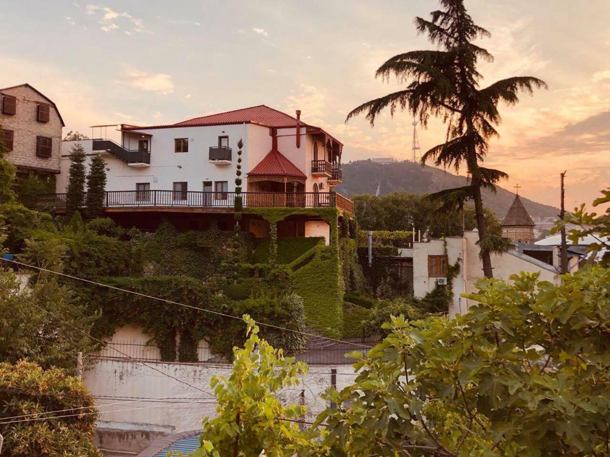Ferienwohnung Cozy Flat In Center Of Tbilisi Exterior foto